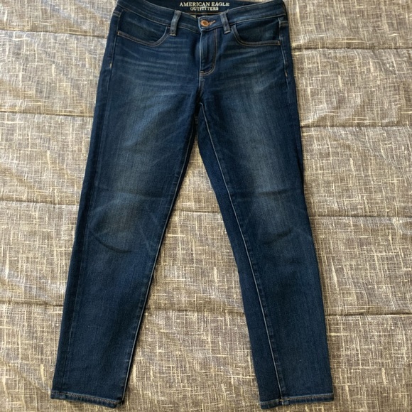 American Eagle 360 Super Stretch - Size 6 - Picture 3 of 5